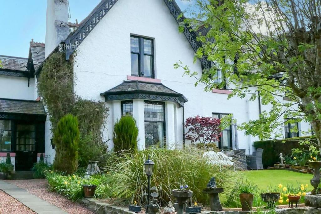 Tigh N Eilean Self Catering Holiday home Aberfeldy